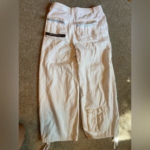 House of sunny white cargo pants size us 2